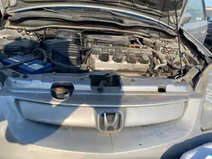 Foto de REJILLA DELANTERA HONDA CIVIC BERLINA 3 PUERTAS (EP) 1.6 VTEC CAT (D 16 V 1) (110 CV / 81 KW)