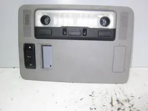 Foto de LUZ INTERIOR BMW SERIE 6 COUPE (E63) 4.4 V8 32V CAT (333 CV / 245 KW) referencia 7062986
