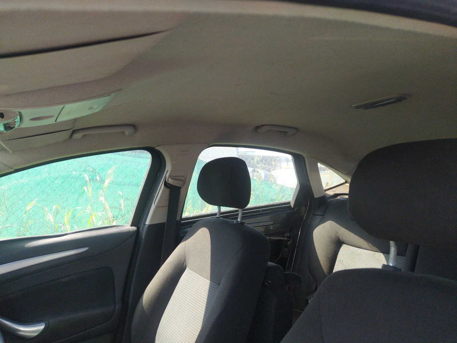 Foto de ASIDERO TECHO DELANTERO IZQUIERDO FORD MONDEO BERLINA (CA2) 2.0 TDCi CAT (131 CV / 96 KW)