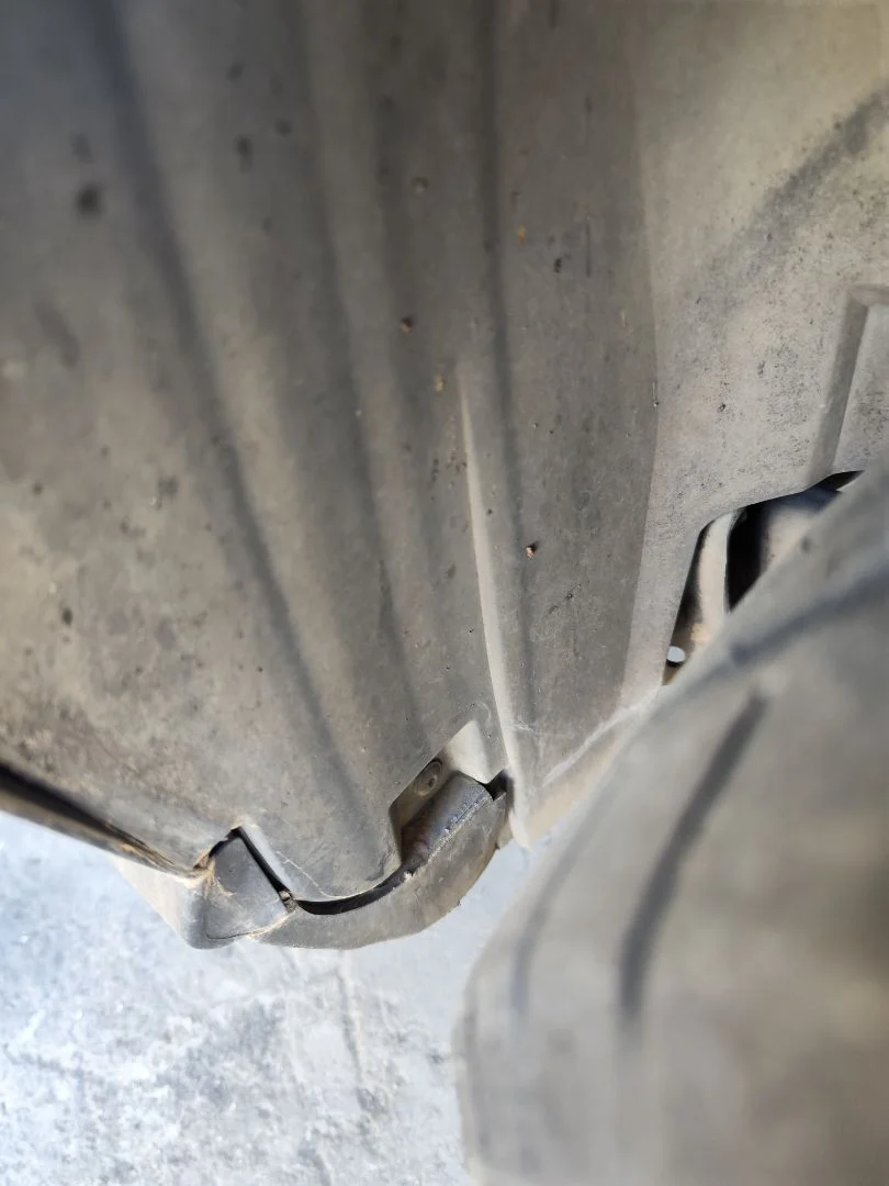Foto de PASO RUEDA TRASERO IZQUIERDO AUDI A3 (8L) 1.6 (102 CV / 75 KW) referencia 8L0810171