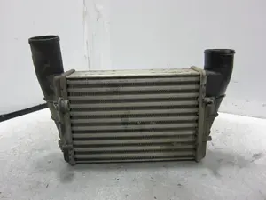 Foto de INTERCOOLER VOLKSWAGEN PASSAT BERLINA (3B2) 1.9 TDI (116 CV / 85 KW) referencia 058145805A