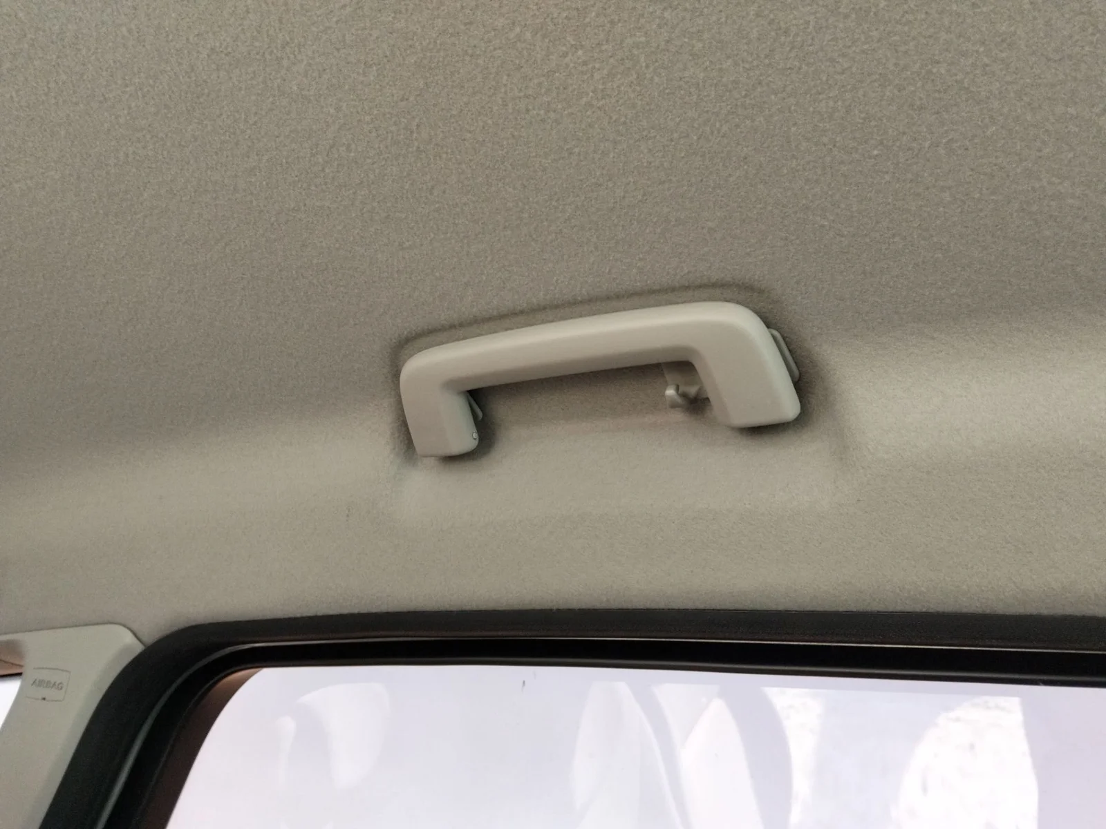 Foto de ASIDERO TECHO TRASERO IZQUIERDO FORD S-MAX (CA1) 2.0 TDCi CAT (131 CV / 96 KW)