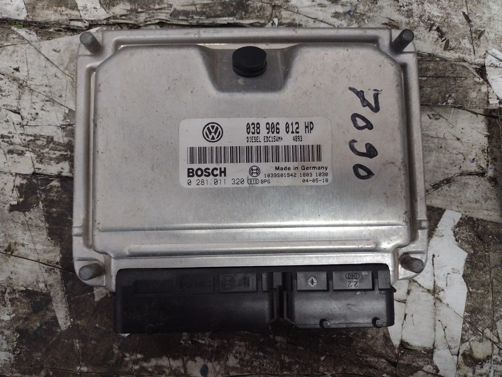 Foto de CENTRALITA MOTOR UCE SEAT CORDOBA BERLINA (6L2) 1.9 TDI (101 CV / 74 KW) referencia 038906012HP
