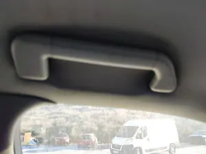 Foto de ASIDERO TECHO DELANTERO IZQUIERDO VOLKSWAGEN TOUAREG (7L6) 4.2 V8 32V FSI (350 CV / 257 KW) referencia 7L0857607A FKZ