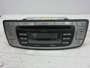 Foto de SISTEMA AUDIO / RADIO CD PEUGEOT 107 1.0 CAT (384F) (68 CV / 50 KW) referencia 86120YV010