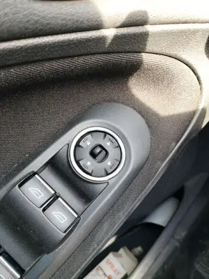 Foto de MANDO RETROVISOR FORD S-MAX (CA1) 2.0 TDCi CAT (131 CV / 96 KW)