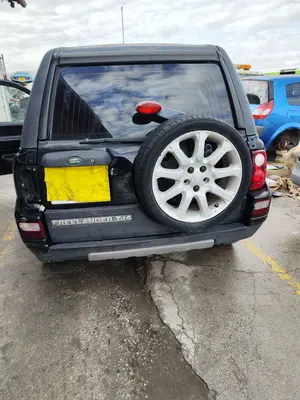 Foto de PORTON TRASERO LAND ROVER FREELANDER (LN) 2.0 Td4 CAT (109 CV / 80 KW) referencia BHD490040