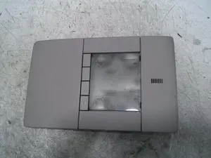 Foto de LUZ INTERIOR OPEL VECTRA C BERLINA 2.0 DTI (101 CV / 74 KW) referencia 13157639