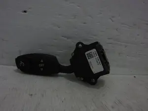 Foto de MANDO MULTIFUNCION BMW SERIE M6 COUPE (E63) 5.0 CAT (507 CV / 373 KW) referencia 6924104D