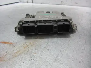 Foto de CENTRALITA MOTOR UCE CITROEN XSARA PICASSO 1.6 16V HDi (90 CV / 66 KW) referencia 9663268380 foto 2