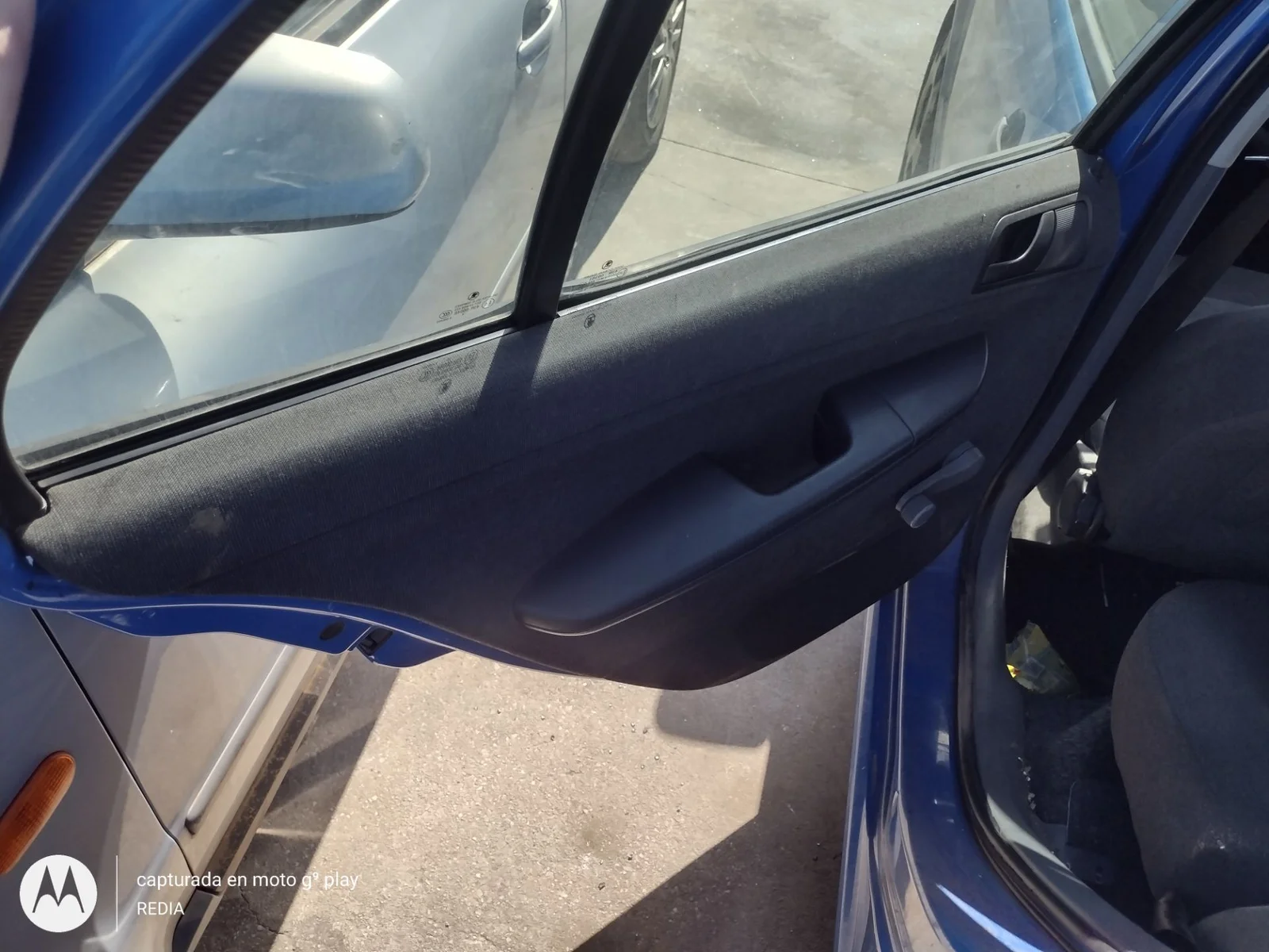 Foto de MANETA INTERIOR TRASERA IZQUIERDA SKODA FABIA (6Y2/6Y3) 1.2 (54 CV / 40 KW) referencia 6Y6839221  FKZ
