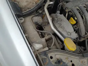 Foto de DEPOSITO LIMPIA RENAULT MEGANE II CLASSIC BERLINA 1.6 16V (112 CV / 82 KW) referencia 7701207665