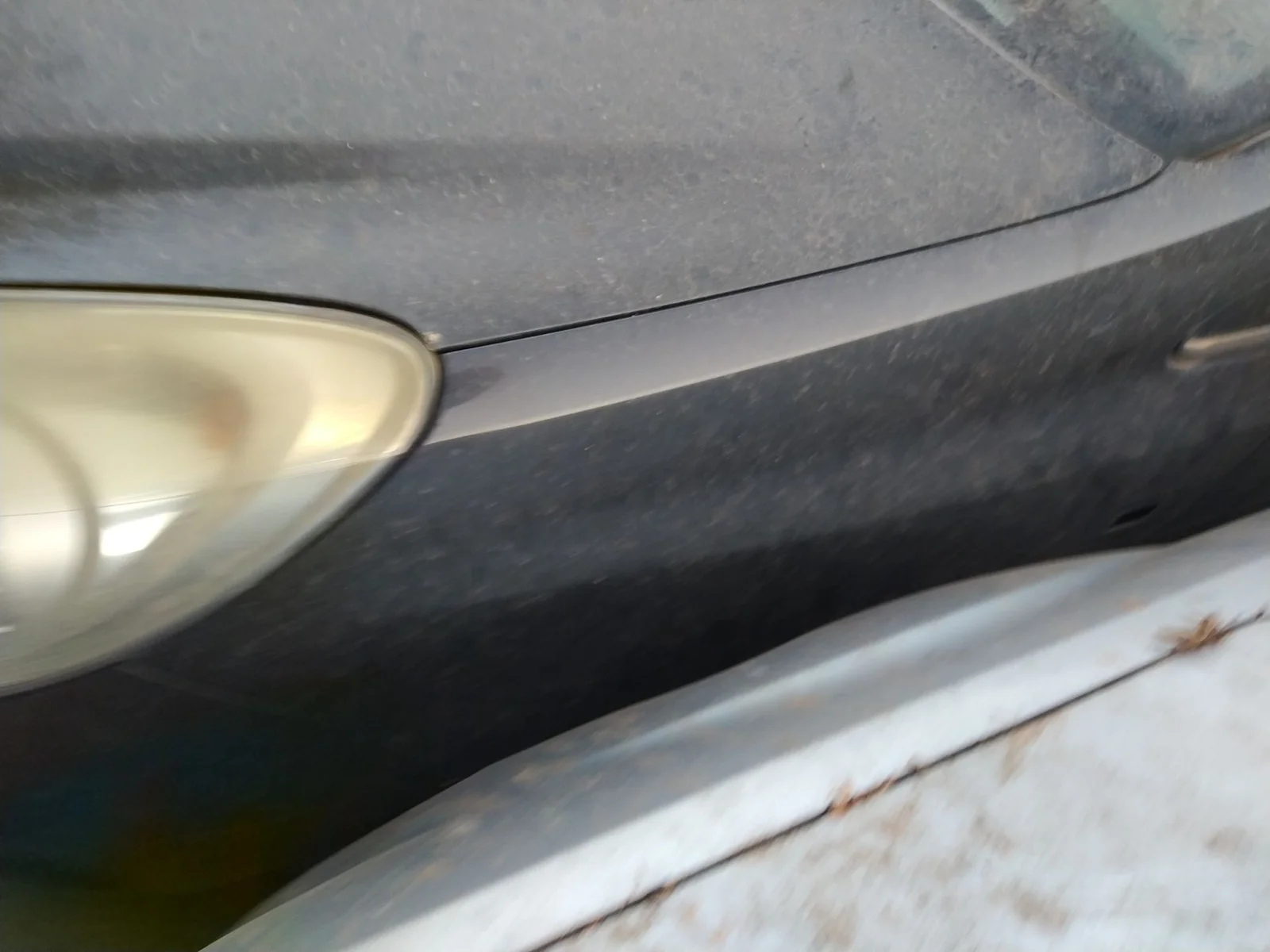 Foto de AMORTIGUADOR DELANTERO IZQUIERDO OPEL CORSA D 1.2 16V CAT (Z 12 XEP / LB4) (80 CV / 59 KW) referencia 95527306