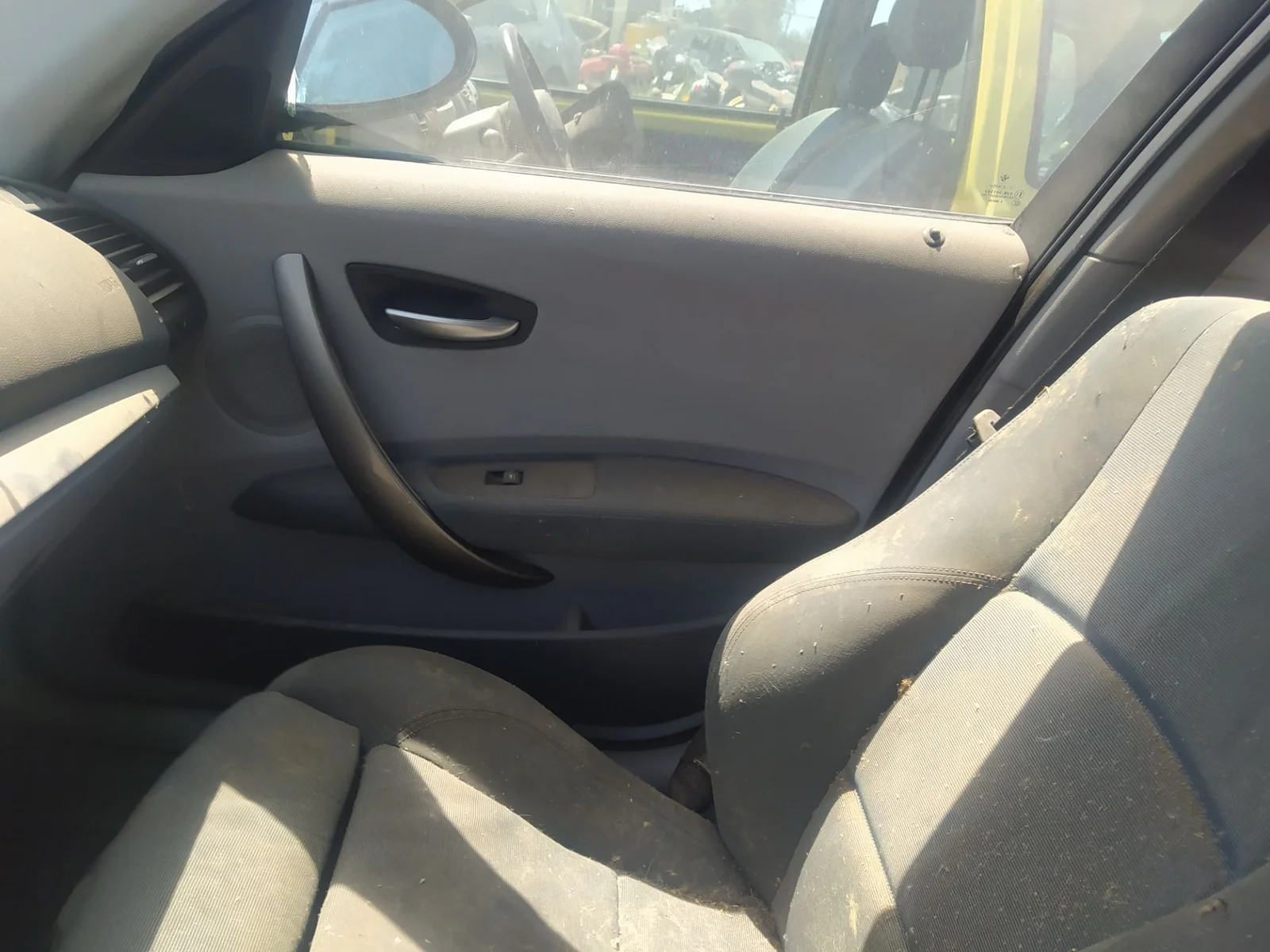Foto de CERRADURA PUERTA DELANTERA DERECHA BMW SERIE 1 BERLINA (E81/E87) 2.0 16V Diesel (163 CV / 120 KW) referencia 51217202146