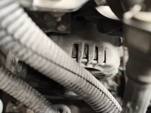 Foto de ALTERNADOR CITROEN C8 2.0 HDi CAT (RHK / DW10UTED4) (120 CV / 88 KW) referencia 5705AX