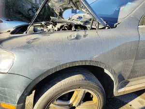 Foto de ALETA DELANTERA IZQUIERDA VOLKSWAGEN TOUAREG (7L6) 4.2 V8 32V FSI (350 CV / 257 KW) referencia 7L6821101K