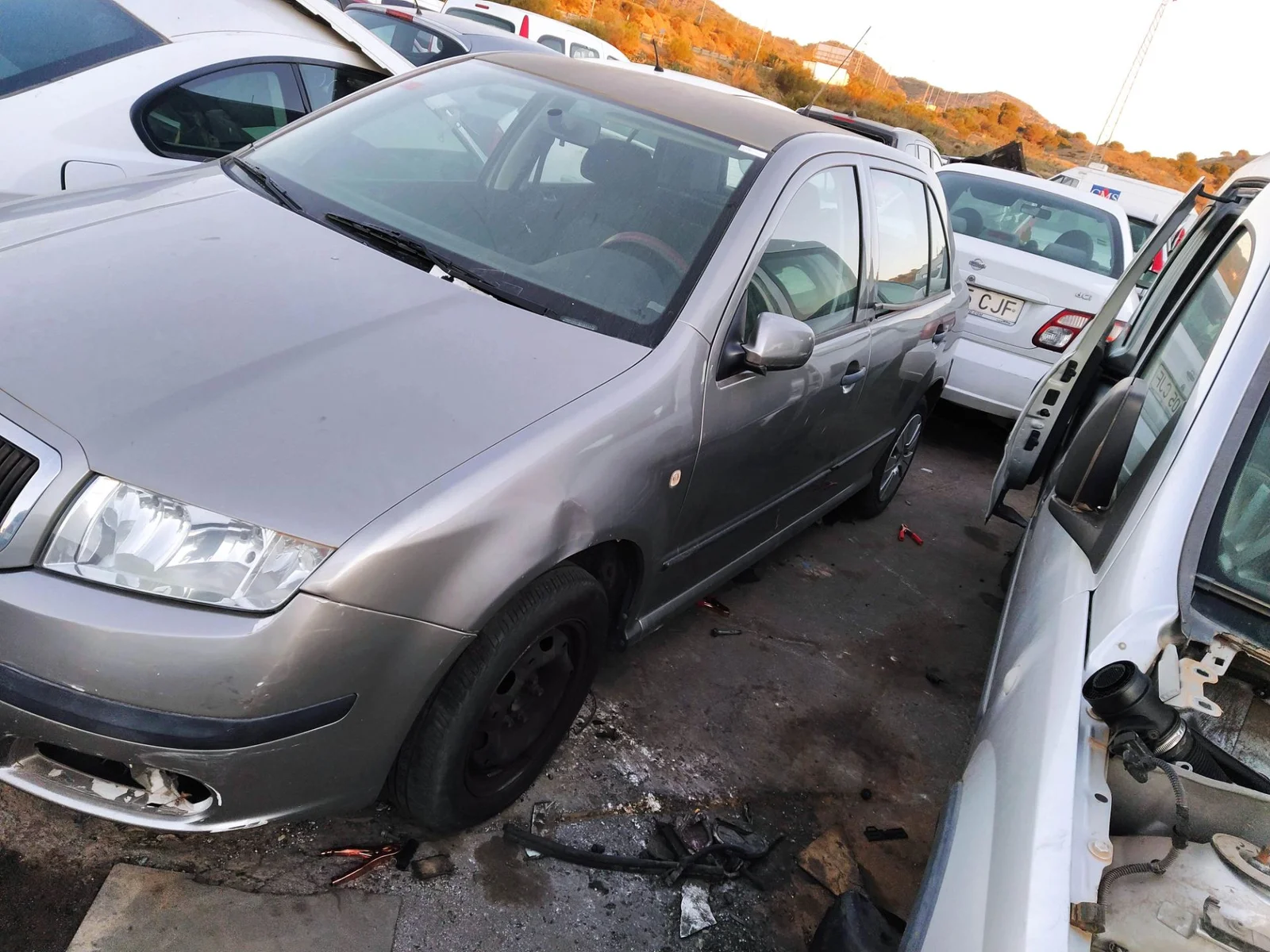 Foto de BARRA ESTABILIZADORA DELANTERA SKODA FABIA (6Y2/6Y3) 1.4 TDI (69 CV / 51 KW) referencia 6Q0411303AD