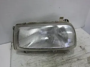 Foto de FARO IZQUIERDO VOLKSWAGEN VENTO (1H2) 1.6  (75 CV / 55 KW) referencia 13905300