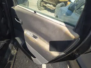 Foto de MANETA INTERIOR TRASERA DERECHA RENAULT SCENIC II (JM) 1.5 dCi Diesel (106 CV / 78 KW)