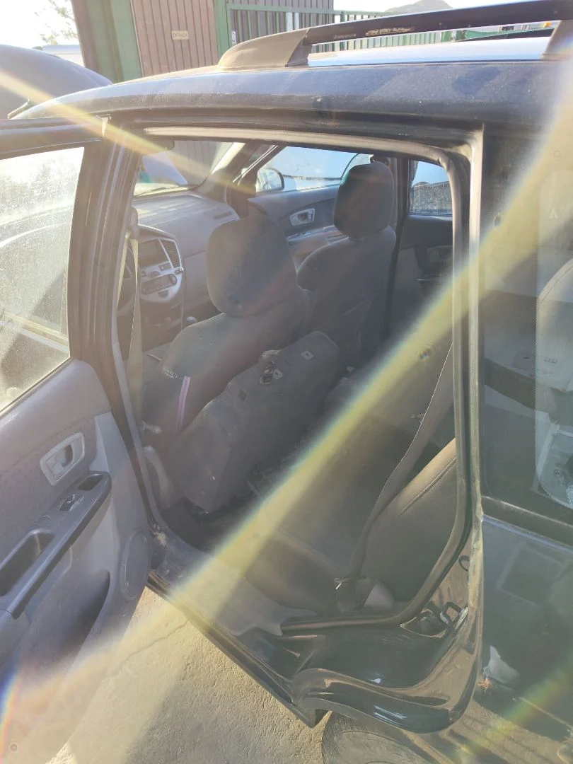 Foto de GOMAS CONTORNO PUERTA KIA CARENS (RS) 2.0 Turbodiesel CAT (113 CV / 83 KW) referencia 82130A4000