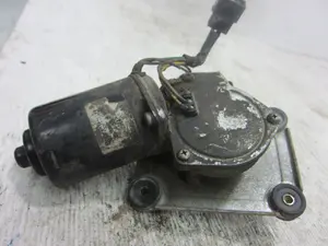Foto de MOTOR LIMPIA DELANTERO CHEVROLET MATIZ (2004) 0.8 CAT (52 CV / 38 KW) referencia 9614772