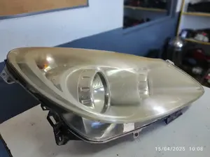Foto de FARO DERECHO OPEL CORSA D referencia 13186382 foto 2