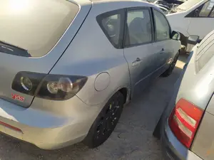 Foto de MANETA EXTERIOR TRASERA DERECHA MAZDA 3 BERLINA (BK) 1.6 CD Diesel CAT (109 CV / 80 KW) referencia GJ6A-58-410KFKZ