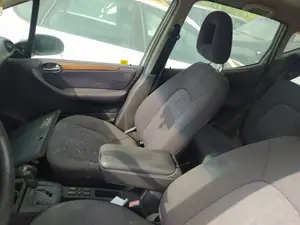 Foto de ASIENTO DELANTERO DERECHO MERCEDES-BENZ CLASE A (BM 168) 1.7 CDI Diesel CAT (95 CV / 70 KW)