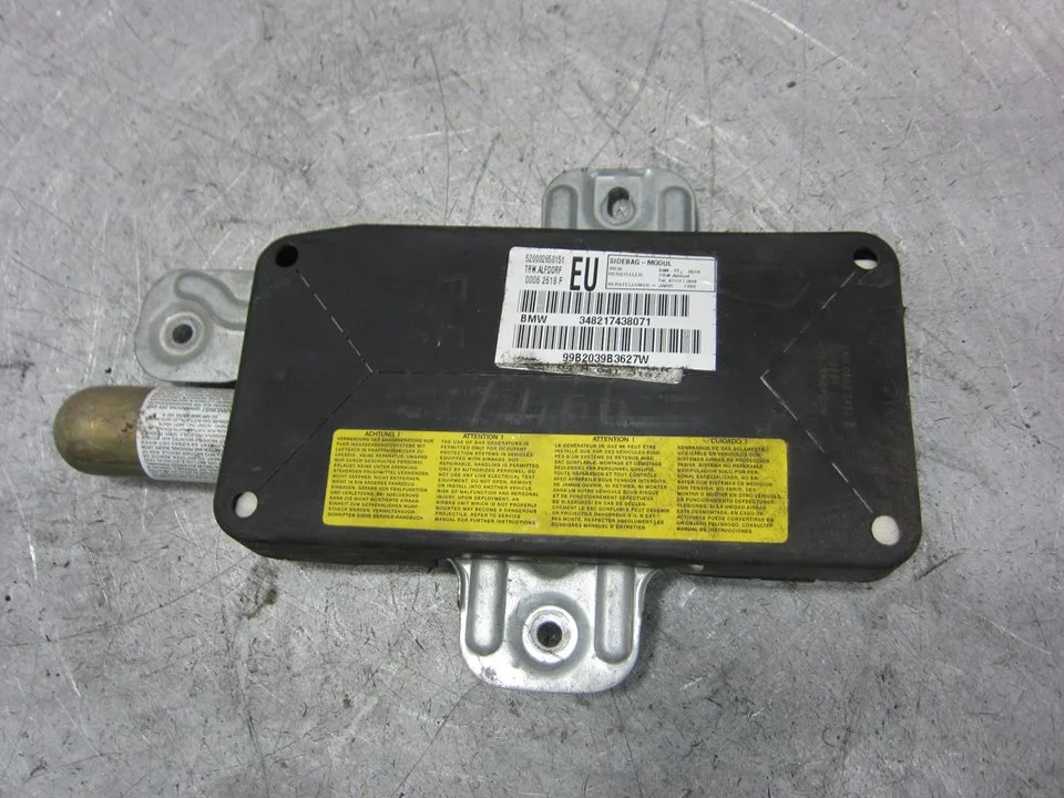 Foto de AIRBAG LATERAL DERECHO BMW SERIE 3 BERLINA (E46) 2.0 16V Diesel CAT (136 CV / 100 KW) referencia 348217438071