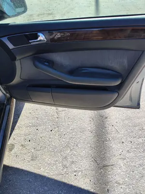 Foto de ELEVALUNAS DELANTERO DERECHO AUDI A6 BERLINA (4B2) 2.4 V6 30V (165 CV / 121 KW) referencia 4B0837462