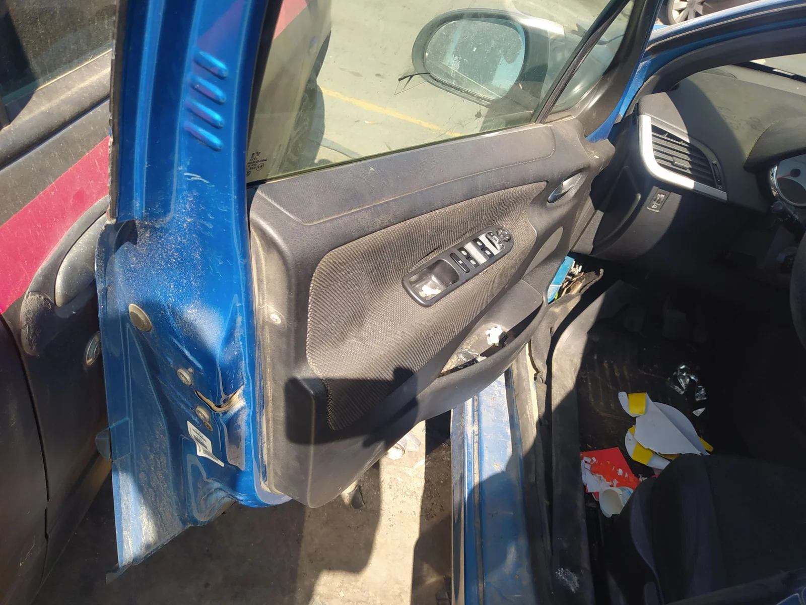 Foto de MANETA INTERIOR DELANTERA IZQUIERDA PEUGEOT 207 1.6 16V CAT (109 CV / 80 KW) referencia 9143L9