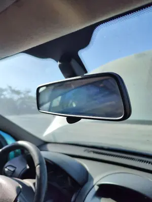 Foto de RETROVISOR INTERIOR OPEL CORSA C 1.2 16V CAT (Z 12 XEP / LB4) (80 CV / 59 KW)