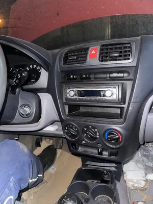 Foto de CONSOLA CENTRAL KIA PICANTO (SA) 1.1 CAT (65 CV / 48 KW)