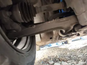 Foto de BRAZO SUSPENSION DELANTERO DERECHO OPEL VECTRA C BERLINA 1.9 CDTI (120 CV / 88 KW)