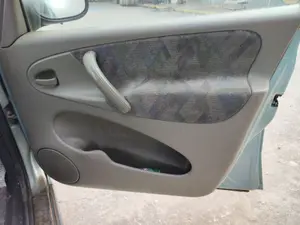 Foto de GUARNECIDO PUERTA DELANTERA DERECHA CITROEN XSARA PICASSO 1.6 HDi CAT (9HY / DV6TED4) (109 CV / 80 KW) referencia 9332X5