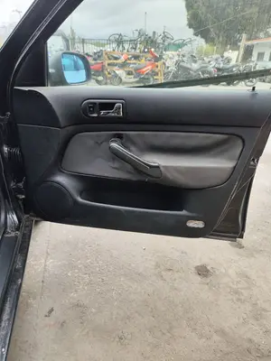 Foto de GUARNECIDO PUERTA DELANTERA DERECHA VOLKSWAGEN GOLF IV BERLINA (1J1)(10.1997) 1.9 TDI (101 CV / 74 KW) referencia 1J4867012CJFKZ