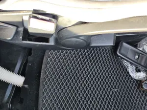 Foto de PRETENSOR AIRBAG IZQUIERDO CITROEN C8 2.0 HDi CAT (RHK / DW10UTED4) (120 CV / 88 KW)