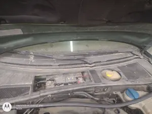 Foto de MOTOR LIMPIA DELANTERO AUDI A6 BERLINA (4B2) 1.9 TDI (131 CV / 96 KW) referencia 4B1955113A