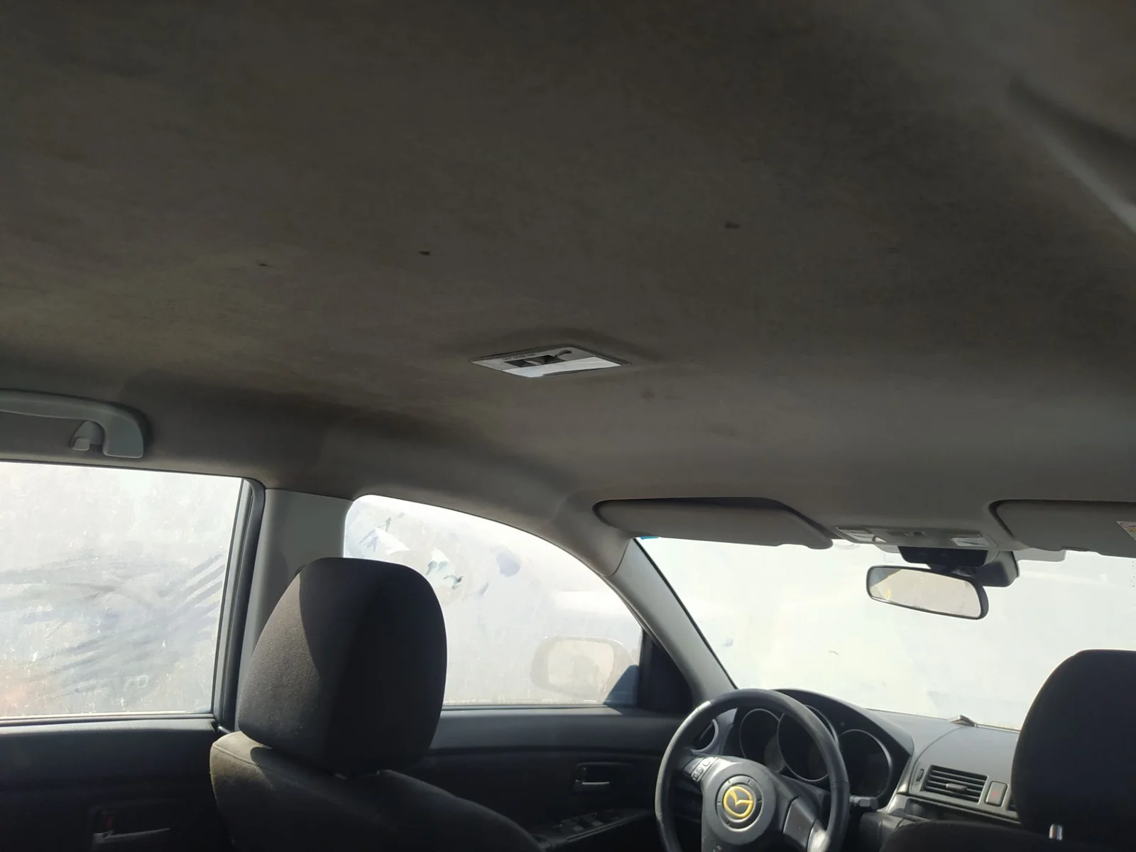 Foto de ASIDERO TECHO DELANTERO DERECHO MAZDA 3 BERLINA (BK) 1.6 CD Diesel CAT (109 CV / 80 KW) referencia D350-69-470AFKZ