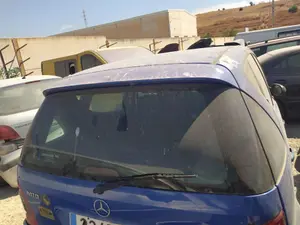Foto de GUARNECIDO PORTON TRASERO MERCEDES-BENZ CLASE A (BM 168) 1.7 CDI Diesel CAT (90 CV / 66 KW)