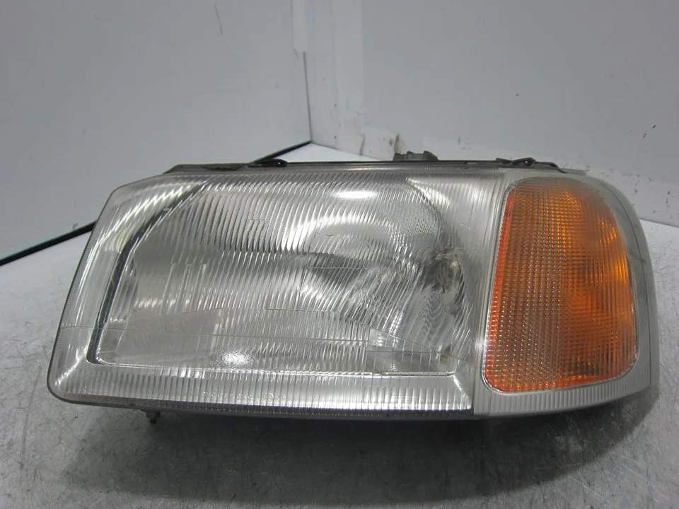 Foto de FARO IZQUIERDO LAND ROVER FREELANDER (LN)(01.1998) 1.8 CAT (120 CV / 88 KW) referencia 67722750
