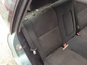 Foto de CINTURON SEGURIDAD TRASERO IZQUIERDO FORD FOCUS FAMILIAR (CAK) 1.8 TDDI Turbodiesel CAT (90 CV / 66 KW)