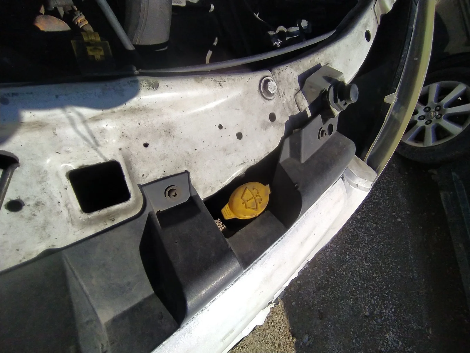 Foto de DEPOSITO LIMPIA OPEL ZAFIRA B 1.9 CDTI (120 CV / 88 KW) referencia 13145448