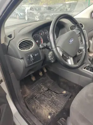 Foto de COLUMNA DIRECCION FORD FOCUS BERLINA (CAP) 1.6 TDCi CAT (90 CV / 66 KW) referencia 1420455
