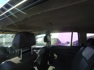 Foto de ASIDERO TECHO TRASERO IZQUIERDO OPEL ZAFIRA B 1.9 CDTI (120 CV / 88 KW)