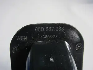 Foto de MOLDURA PORSCHE MACAN (95BA) referencia 95B887233 foto 4
