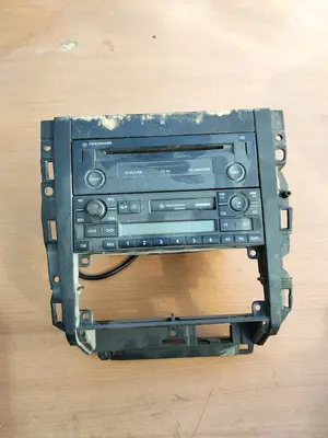 Foto de SISTEMA AUDIO / RADIO CD VOLKSWAGEN GOLF IV BERLINA (1J1)(10.1997) 1.9 TDI (131 CV / 96 KW)