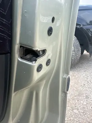 Foto de CERRADURA PUERTA DELANTERA DERECHA RENAULT LAGUNA II (BG0) 2.0  (135 CV / 99 KW) referencia 8200000662