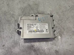 Foto de CENTRALITA AIRBAG RENAULT CLIO III 1.5 dCi Diesel CAT (86 CV / 63 KW) referencia 8200563369