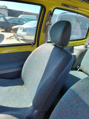 Foto de CINTURON SEGURIDAD DELANTERO DERECHO RENAULT TWINGO I (C06) 1.2  (75 CV / 55 KW) referencia 7700421673